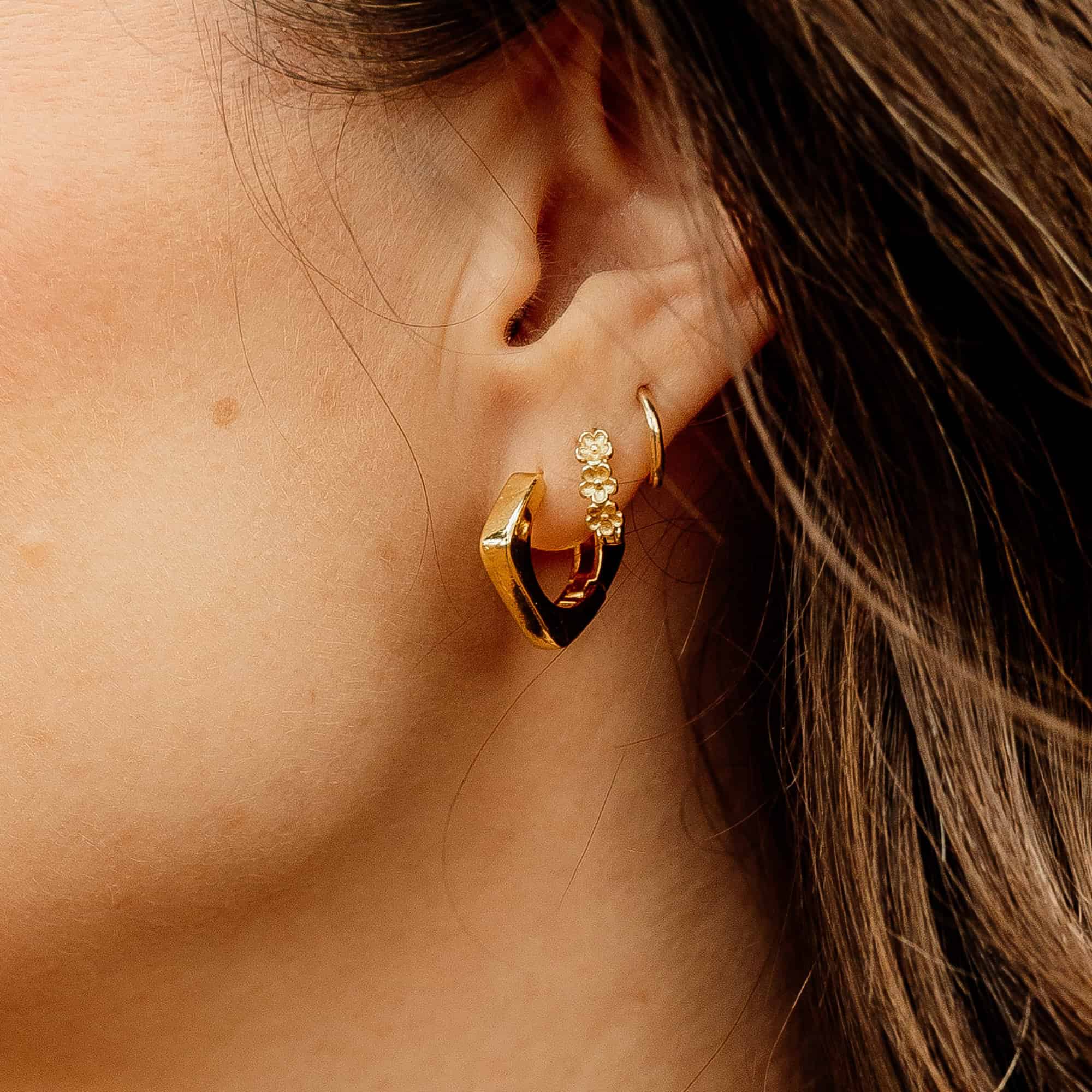 Noemi Hoop Earrings