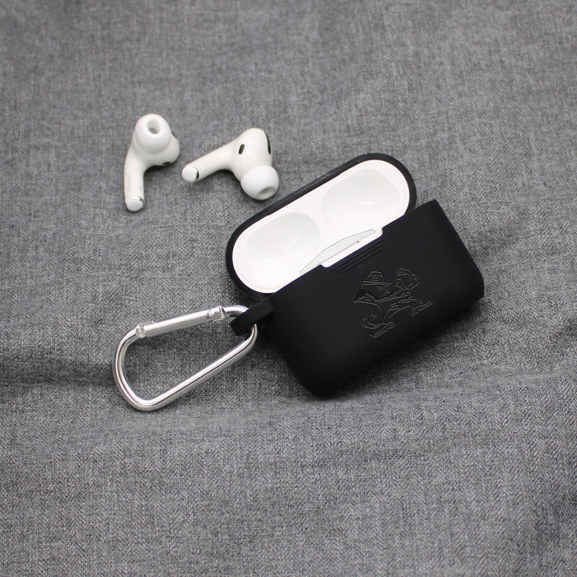 Notre Dame Fighting Irish Engraved AirPods Pro 1 & 2 Case Cover