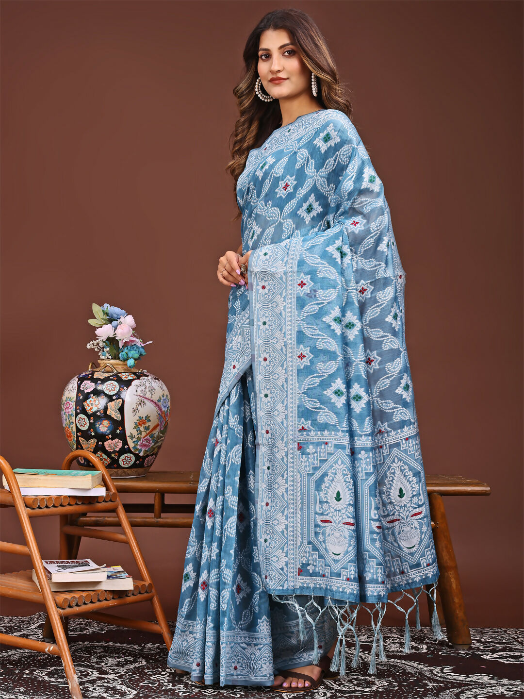 Pankhuri Sky Blue Linen Cotton Saree for Elegant Daily Wear