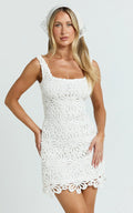 Sexy Short Dress Water Soluble Floral Slim Sleeveless Strap Dress
