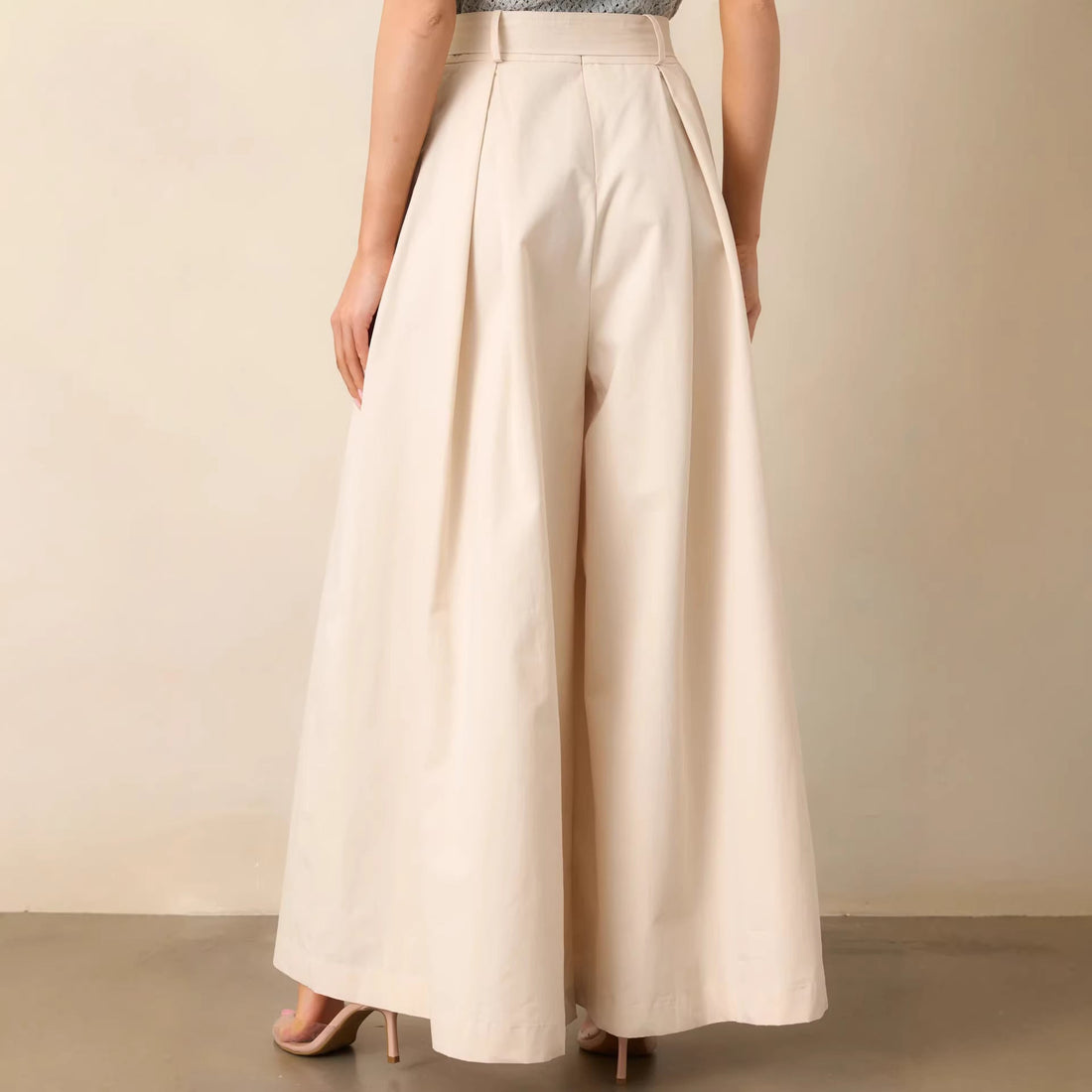Women's Apricot High-Rise Belted Pleated Straight Leg Pants - Image 4