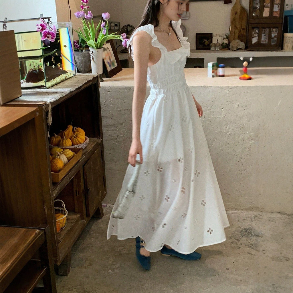 Korean Light Luxury Slim Fit Sweet Design White Dress Waist Slimming Elegant Ruffled Cami Dress
