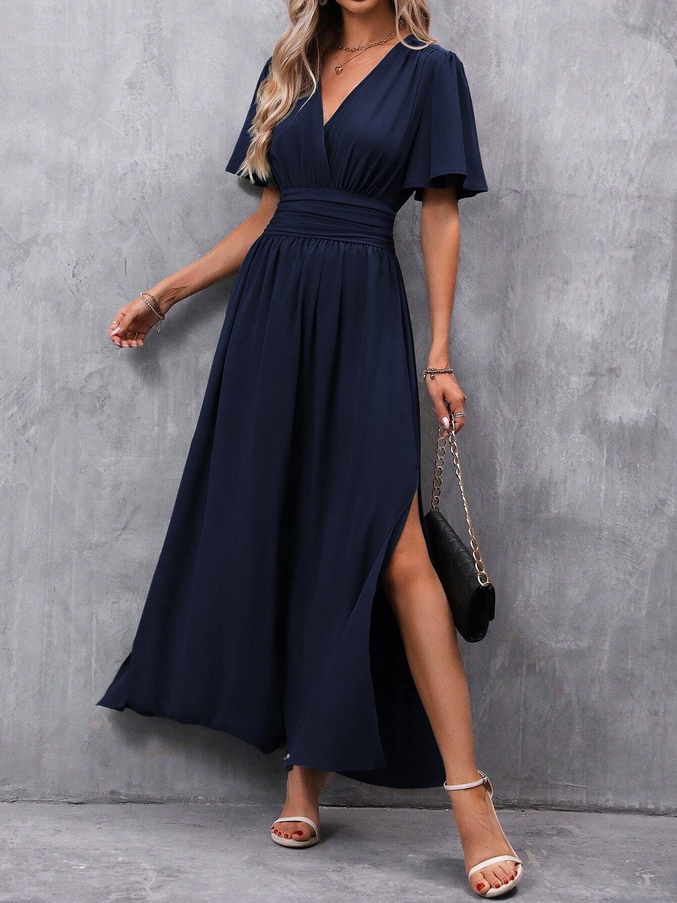 Elegant A-line dress with side split design in solid color