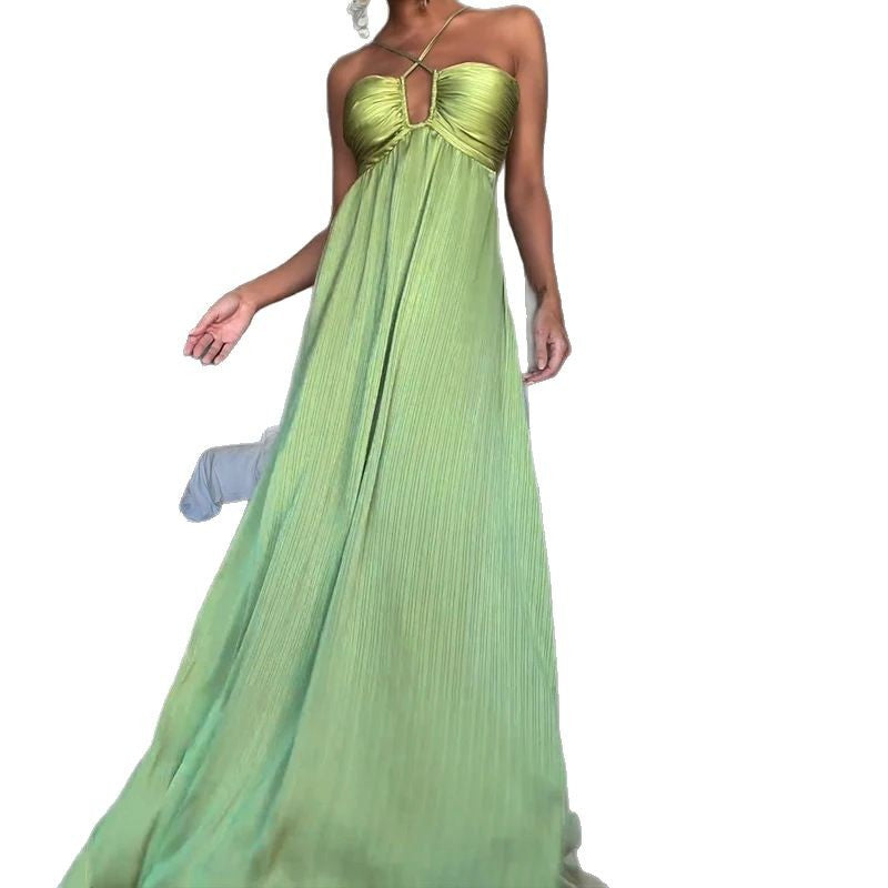 Halter Cut-out Pleated Expansion Dress for Romantic Vacation Wear