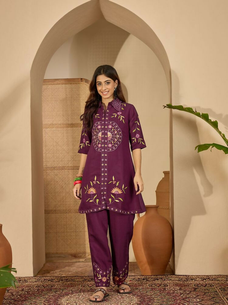 Elegant purple Roman Silk kurta with intricate embroidery and shirt collar