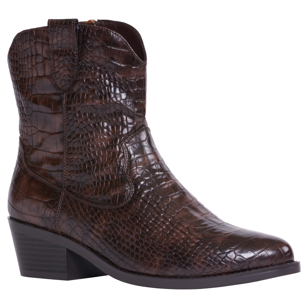 Women's Oakley leopard print leather cowgirl ankle booties with pointed toe