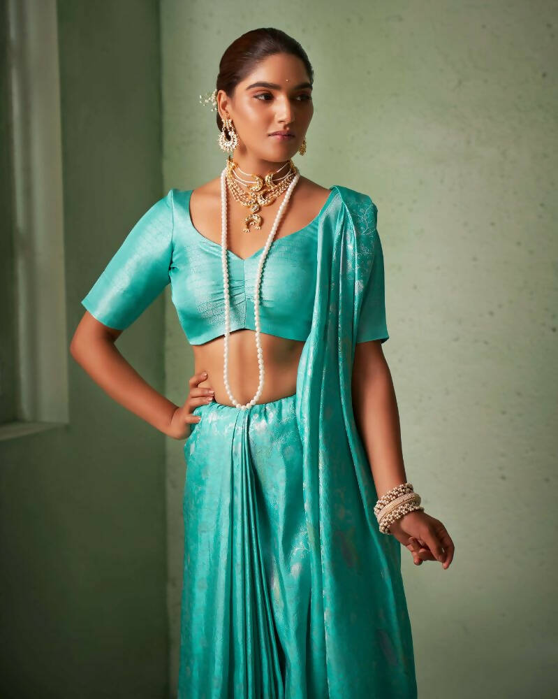 Turquoise Kanjivaram Silk Saree with Traditional Weaving Work