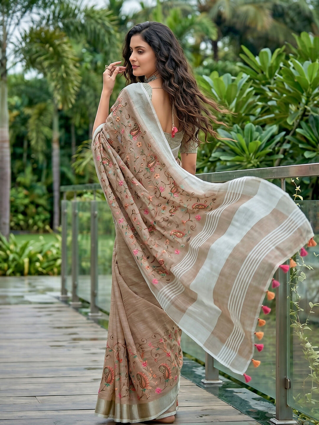 Brown Linen Saree with Coordinating Blouse Piece