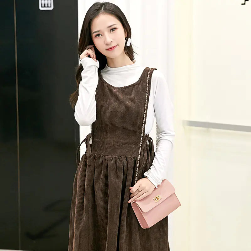 Women's Chain Strap Shoulder Bag Small Square PU Leather Purse - Image 4
