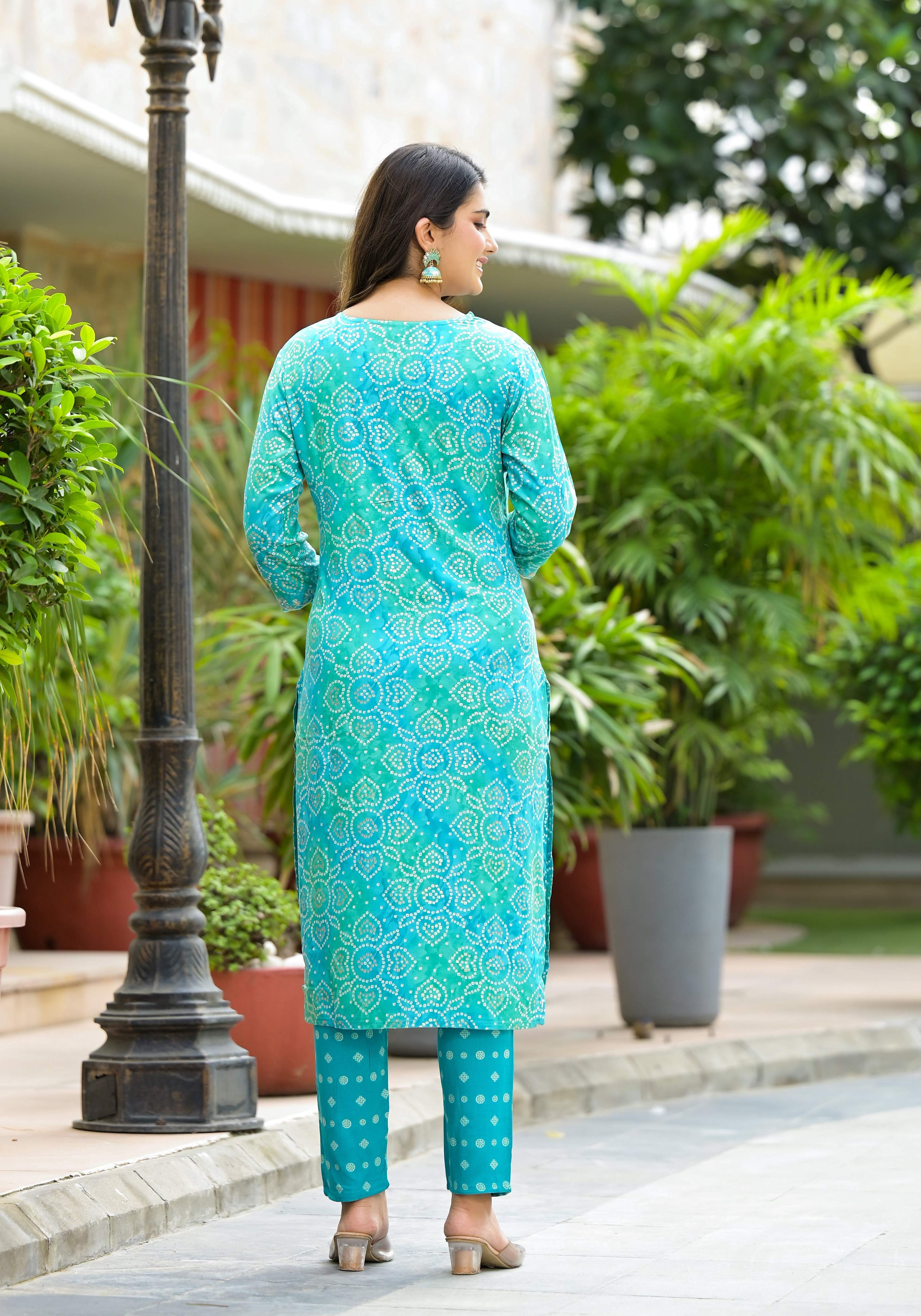 Blue Applique Embroidered Bandhani Printed Kurta Set