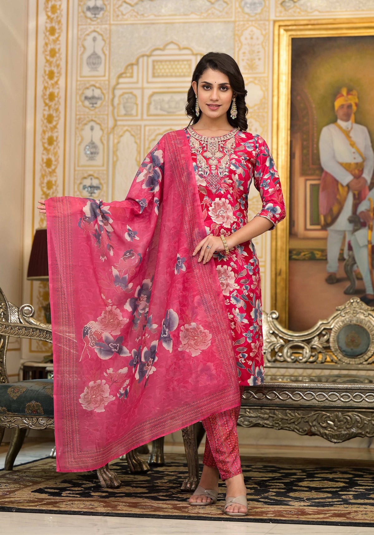 Pink floral printed kurta set with applique embroidery and dupatta