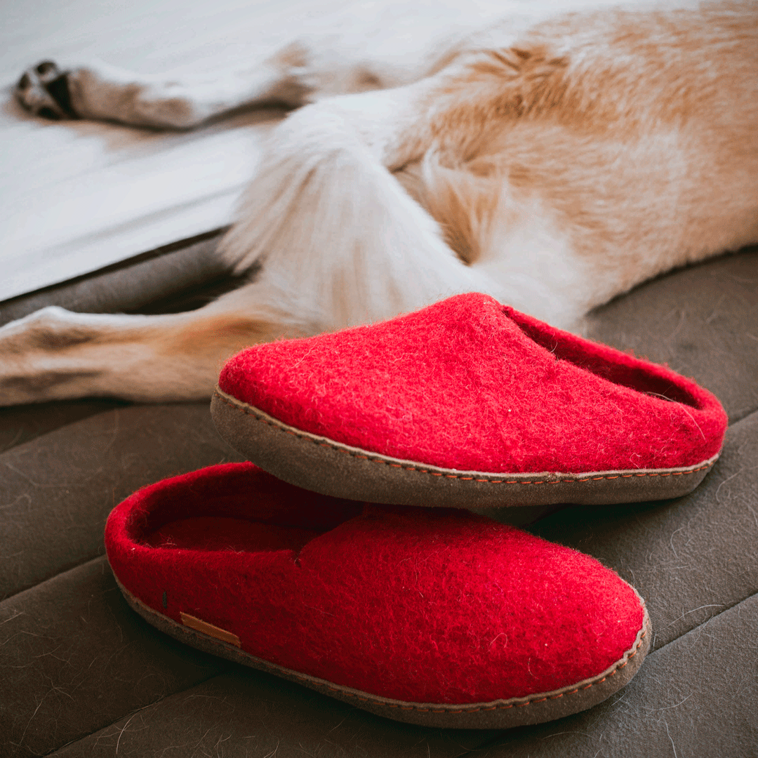 Women's Classic Red Wool Slippers with Leather Sole