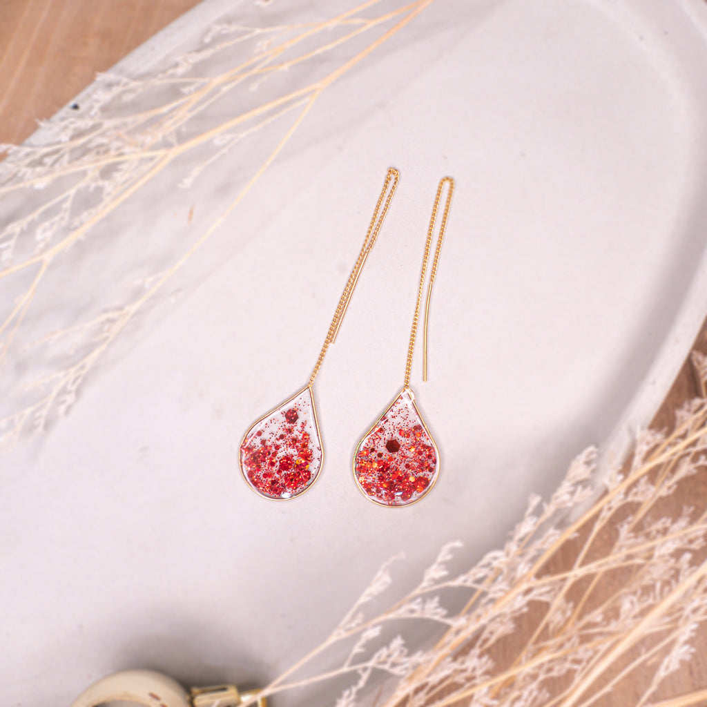 Hồng Phúc Red Glitter Gold Threader Earrings – Elegant Minimalist
