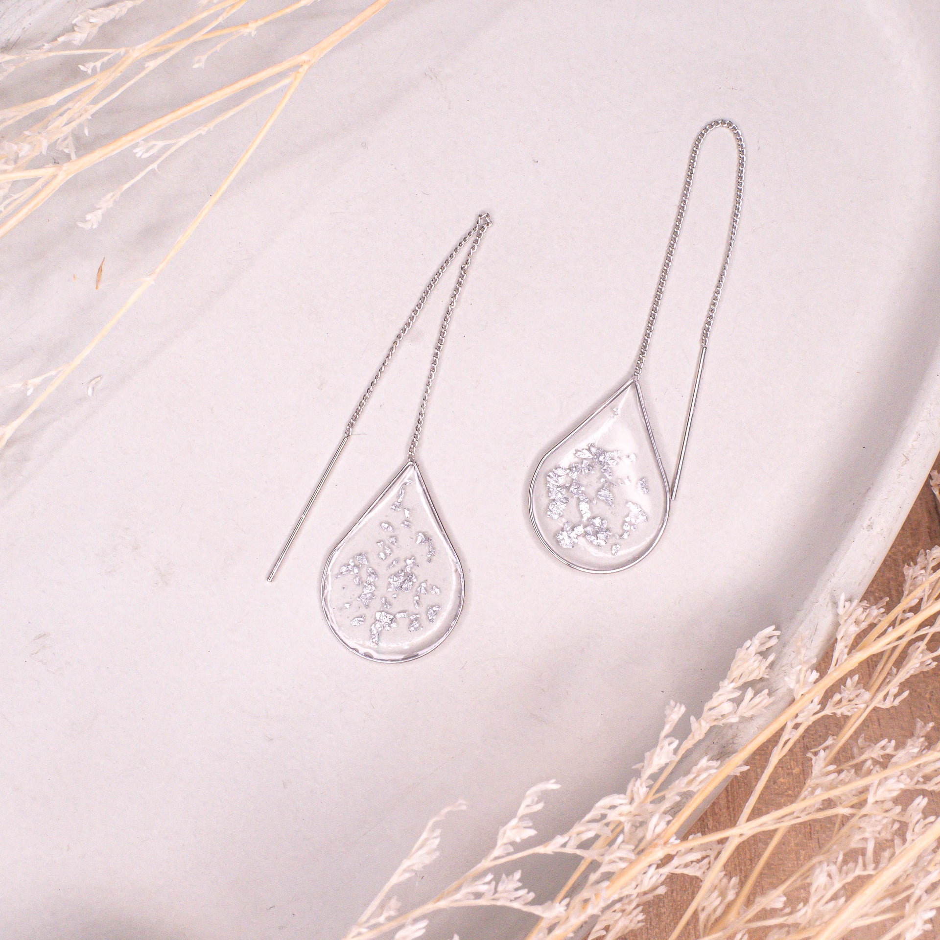 Anh Thư Silver Ear Threaders – Minimalist Versatile Drops
