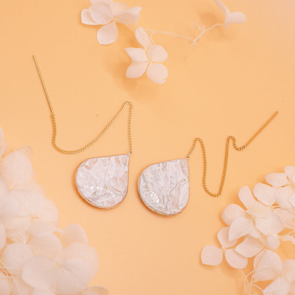 Cẩm White Marble Gold Ear Threaders Lightweight Minimalist Jewelry