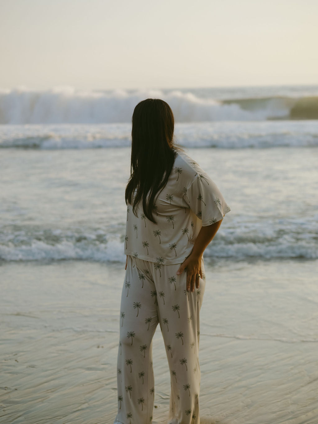 Women's Palm Tree Print Boxy Tee and Wide Leg Lounge Set - Image 4