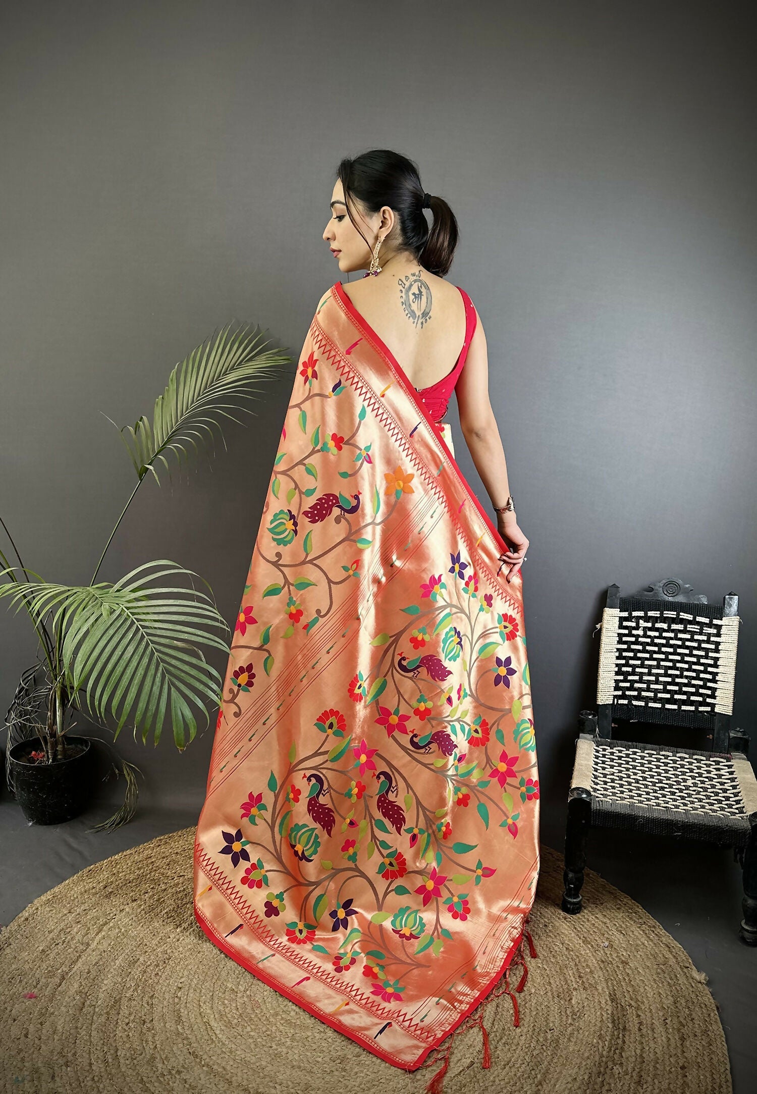 Pink Floral & Peacock Motif Soft Silk Paithani Saree