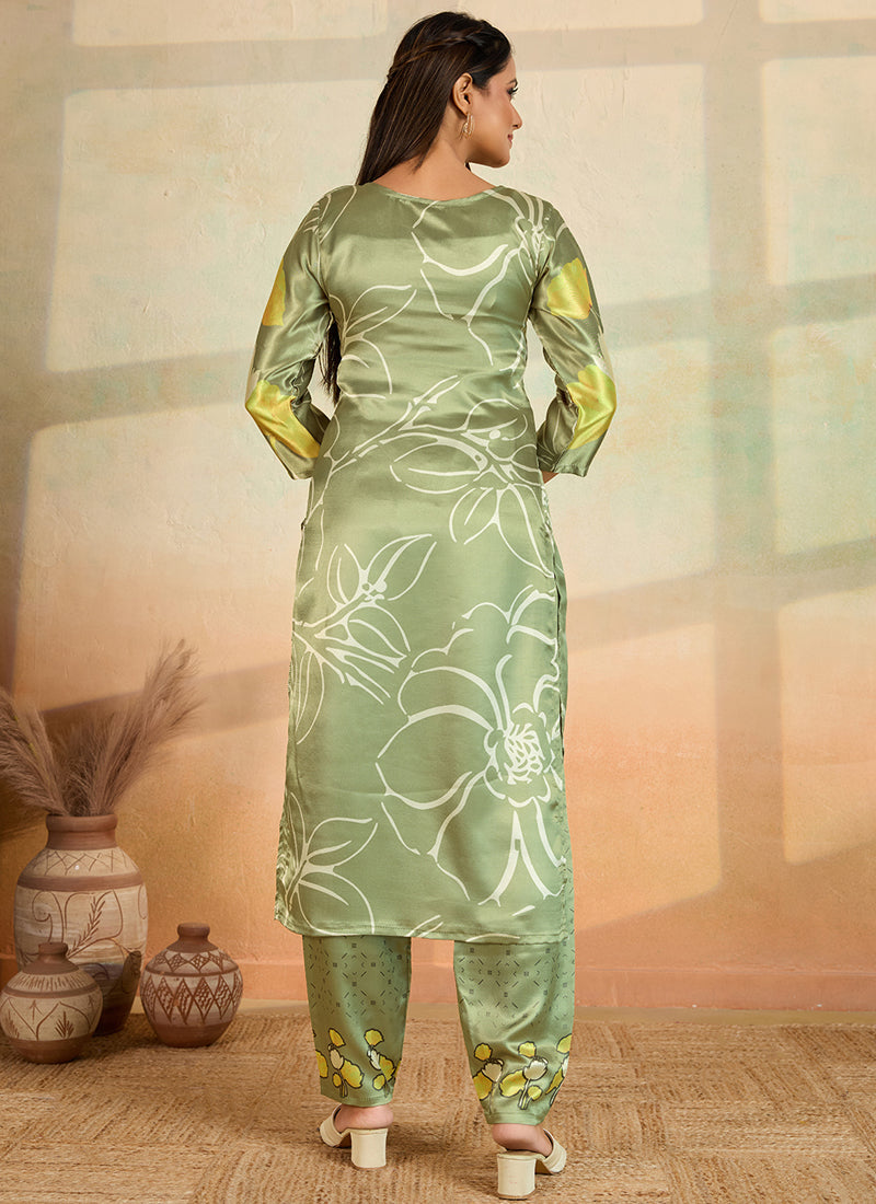 Mahendi Green Printed Cotton Rayon Kurta Pant Set