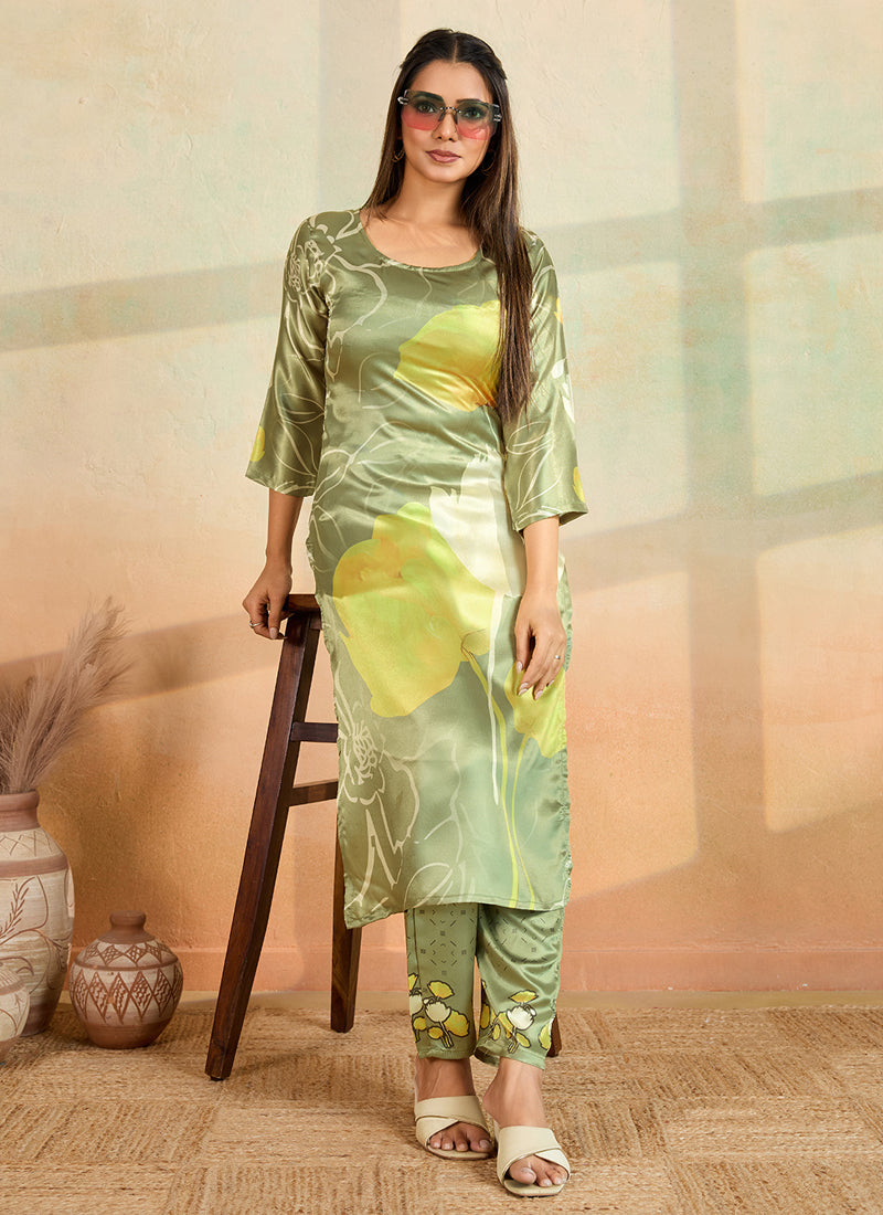 Mahendi Green Printed Cotton Rayon Kurta Pant Set