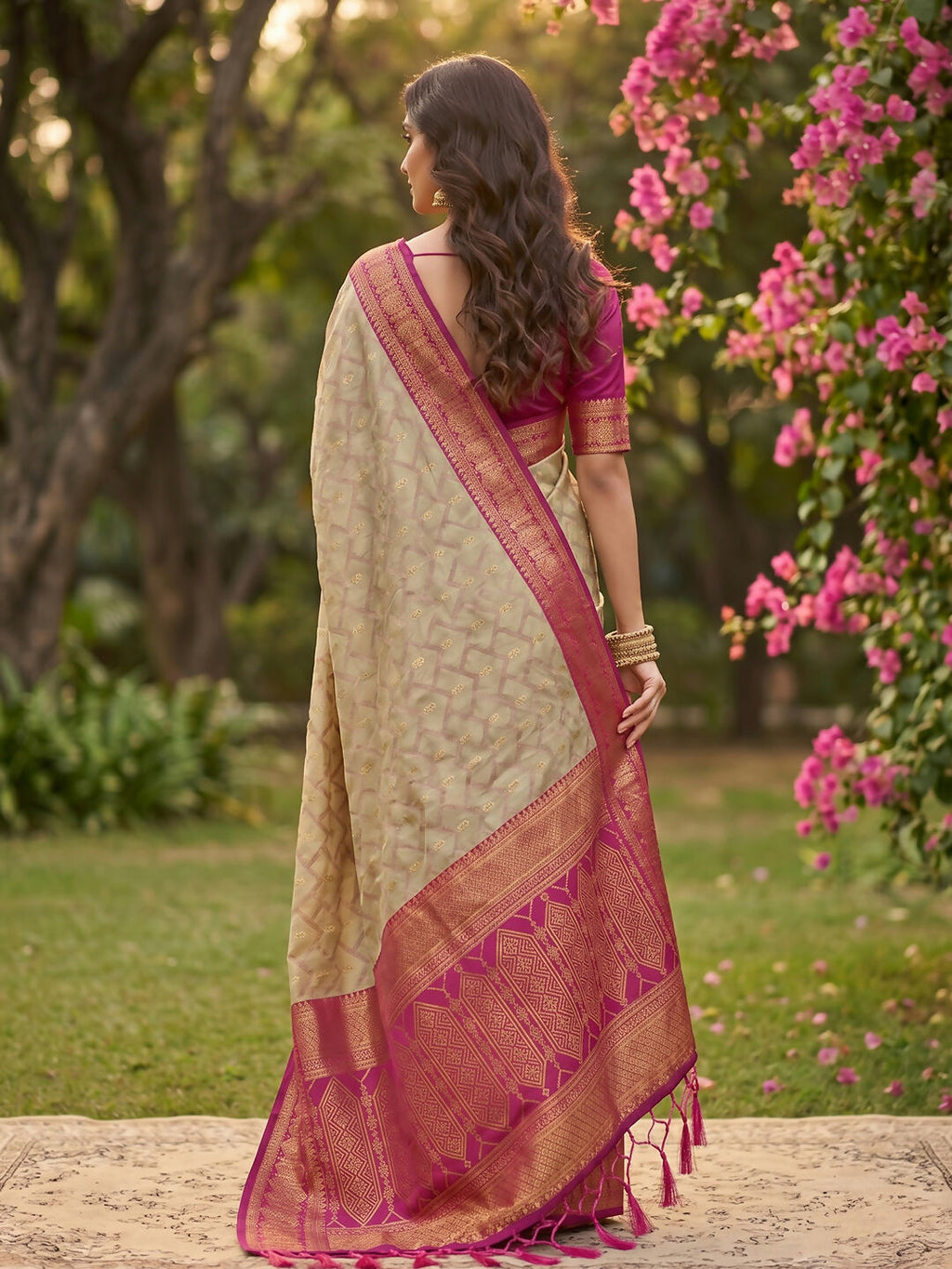 Chiku and Pink Cotton Saree with Matching Blouse Piece
