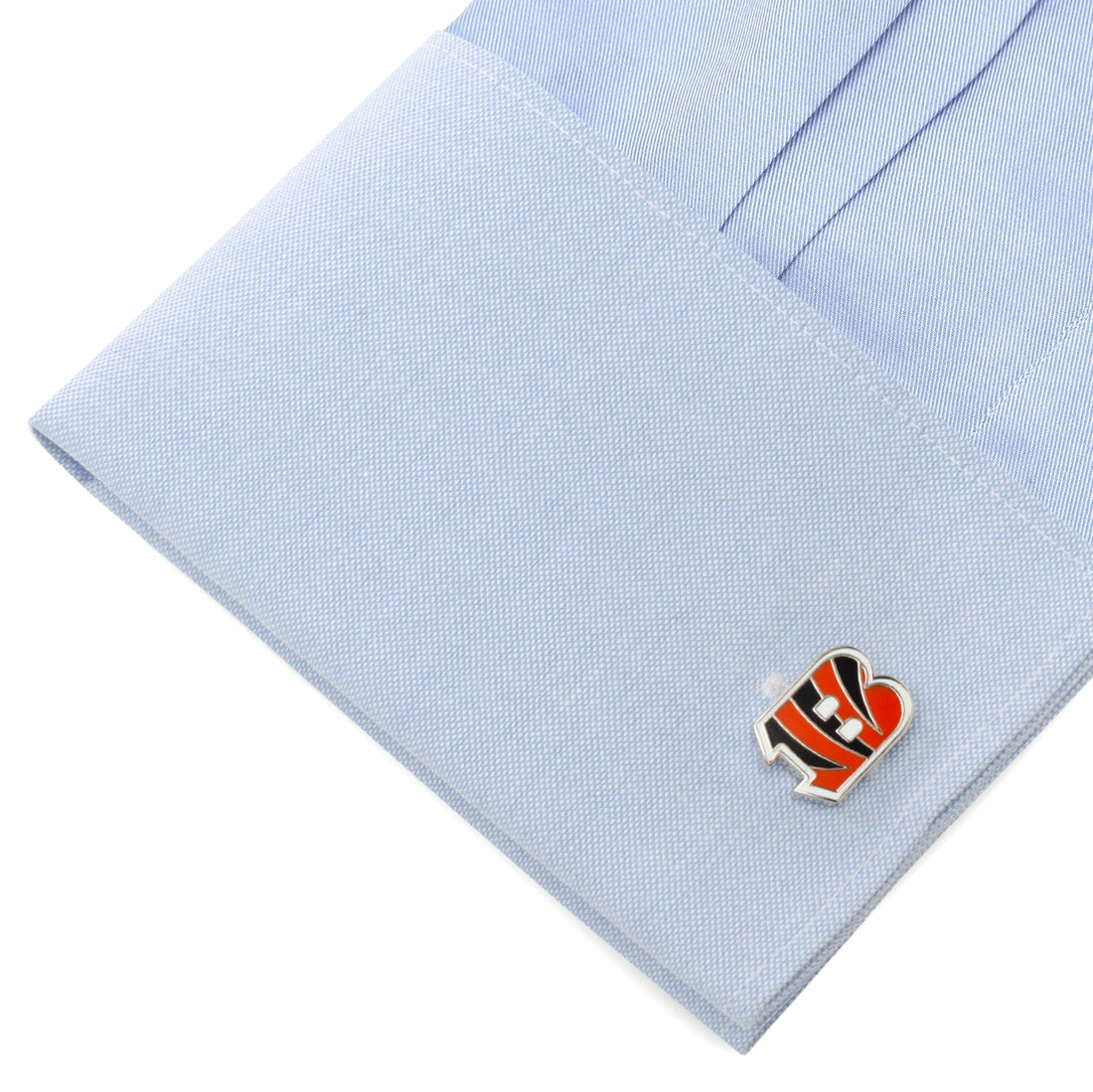 Cincinnati Bengals NFL Logo Cufflinks in Silver Tone Enamel - Image 3