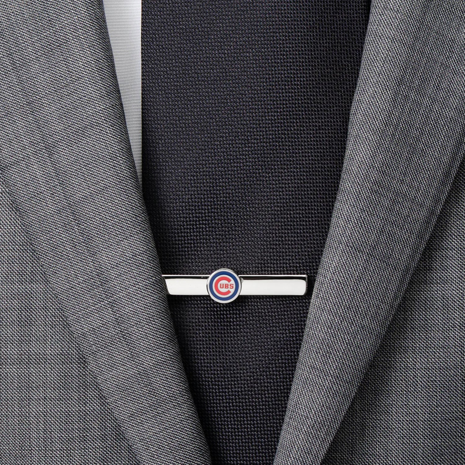 Chicago Cubs MLB Logo Tie Clip in Polished Silver Tone - Image 2