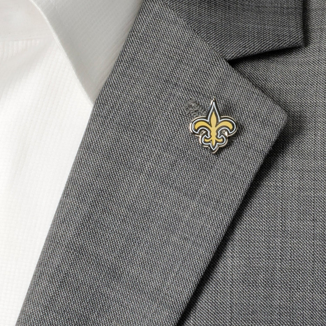 New Orleans Saints NFL Enamel Lapel Pin Silver Tone - Image 2