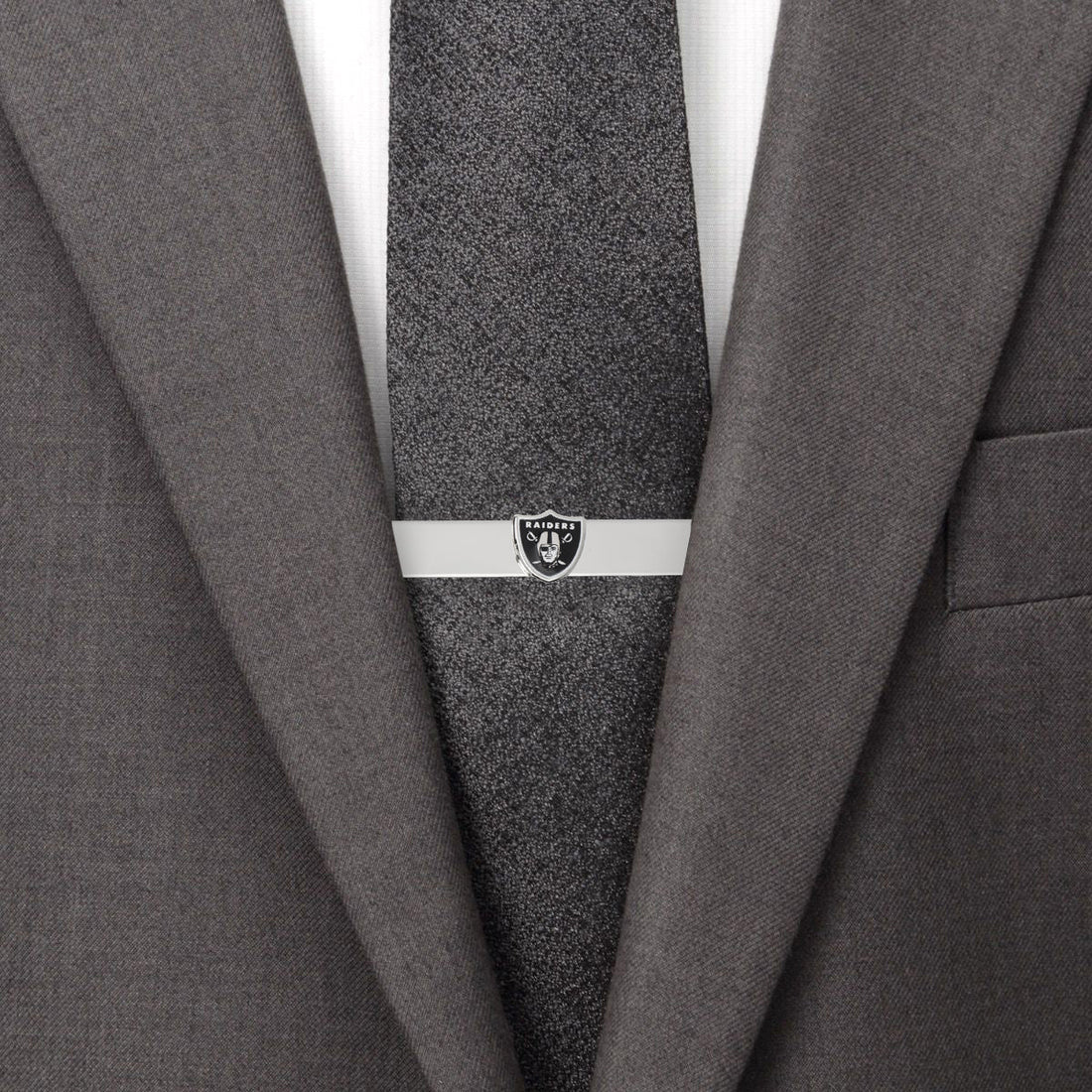 Las Vegas Raiders Silver Plated Tie Bar NFL Licensed Accessory - Image 2