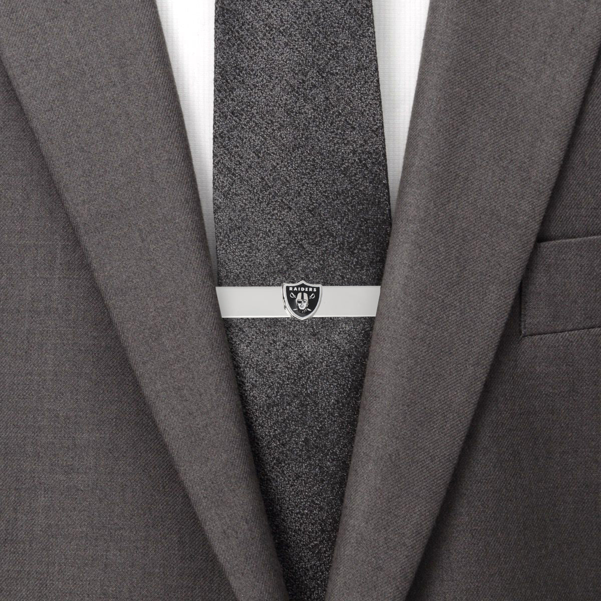 Las Vegas Raiders Silver Plated Tie Bar NFL Licensed Accessory - Image 2