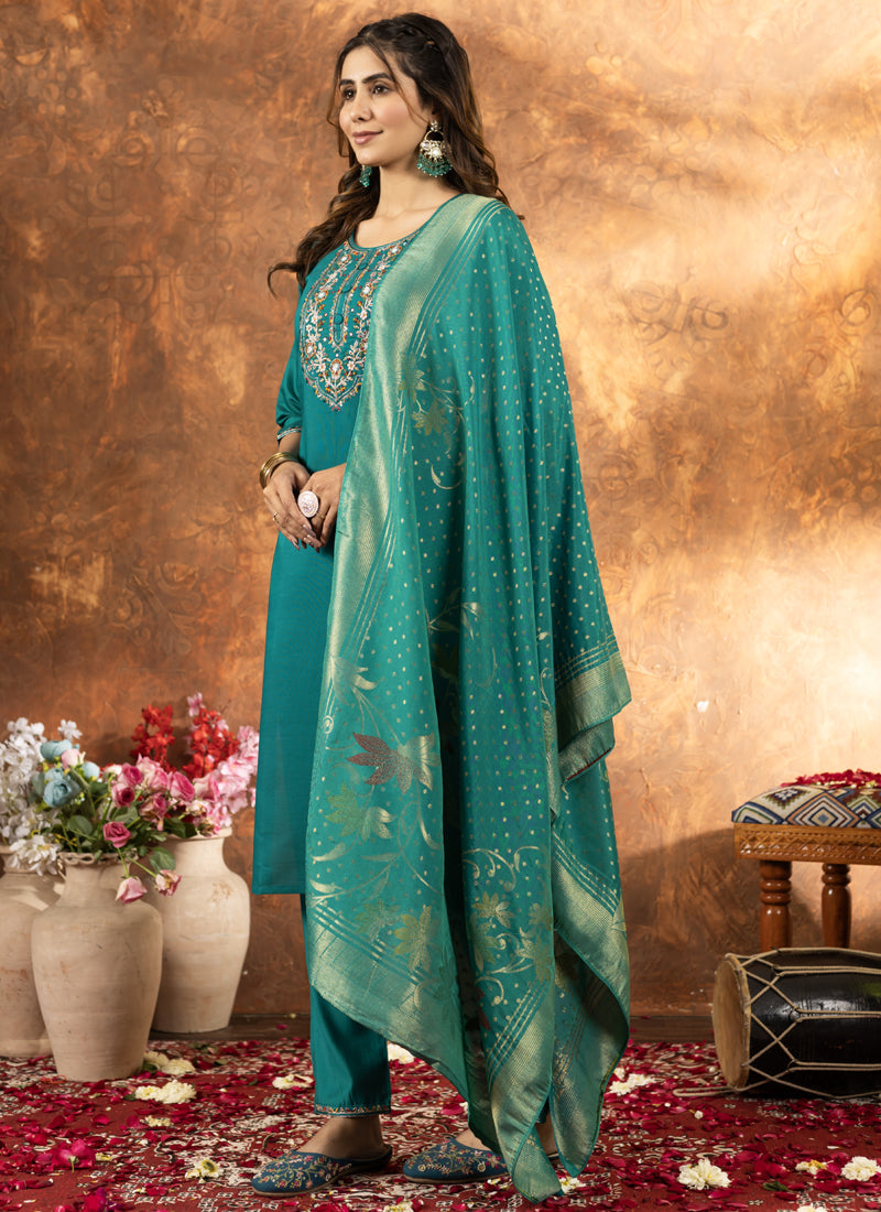 Rama Green Marina Silk Kurta Set with Detailed Thread Embroidery