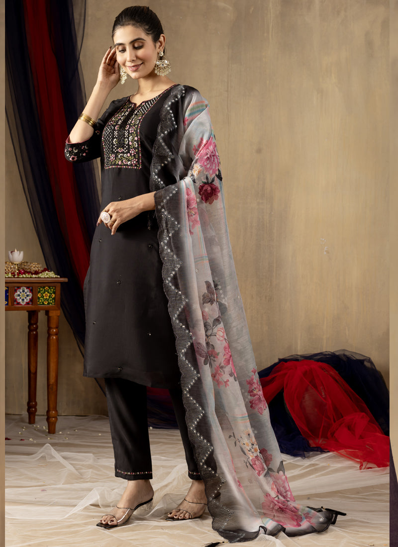 Prazu Fashion Black Roman Silk Thread Embroidered Designer Kurta Set