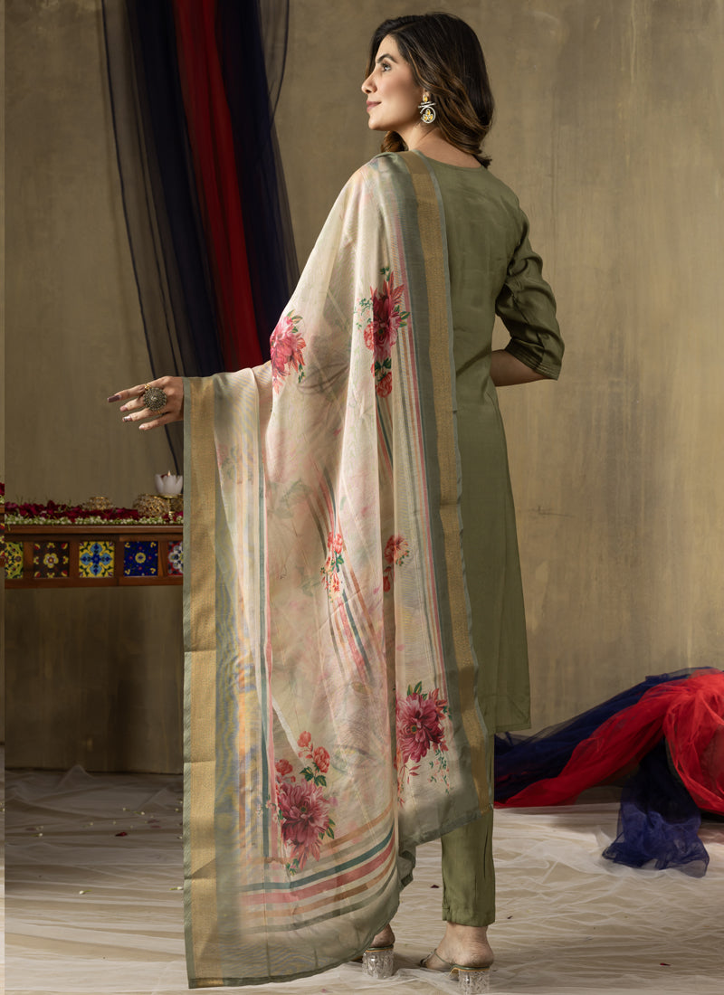 Mehendi Shimmer Gold Silk Thread Embroidered Kurta Set