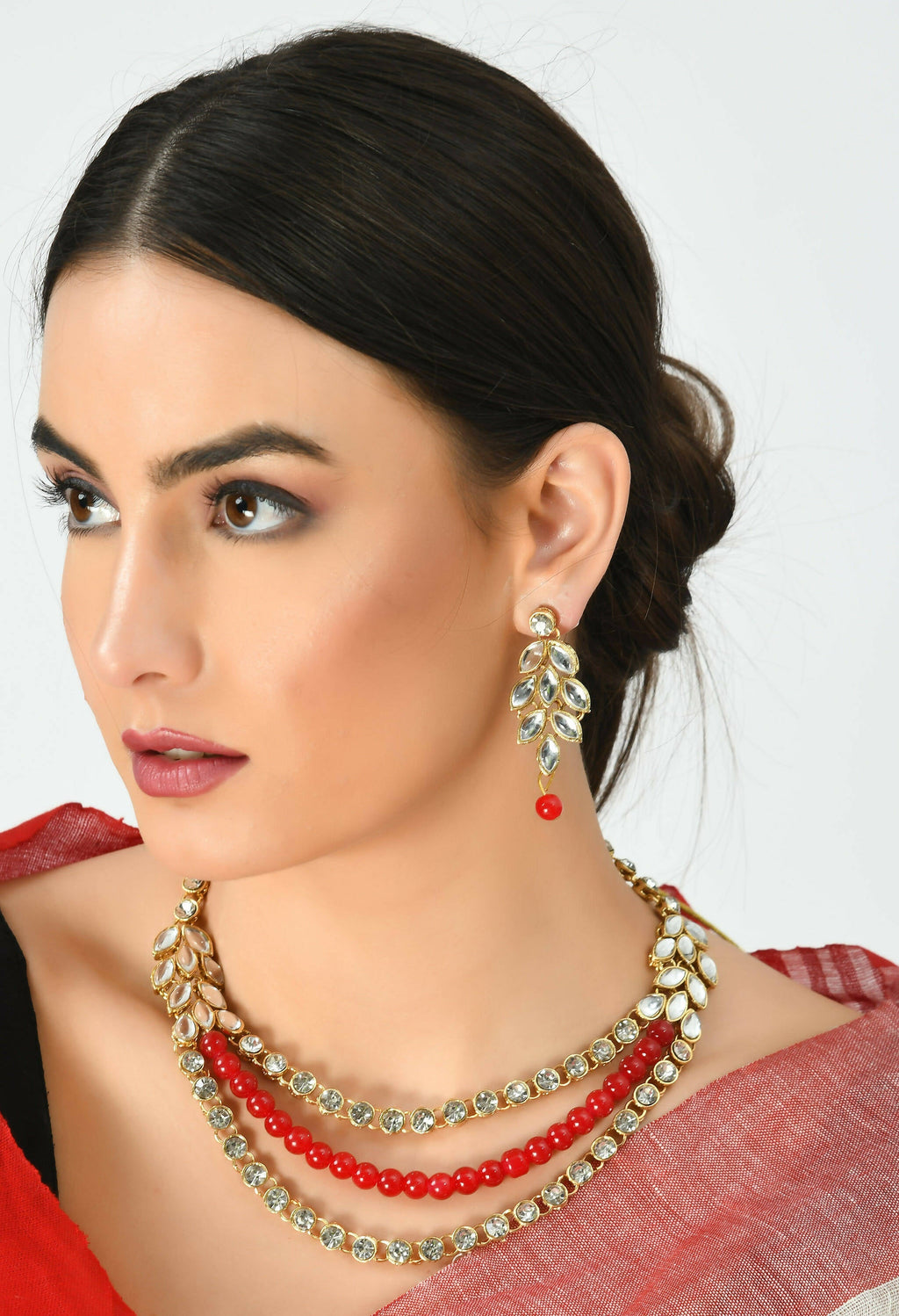 Handicraft White and Red Pearl Choker Necklace Statement Jewelry