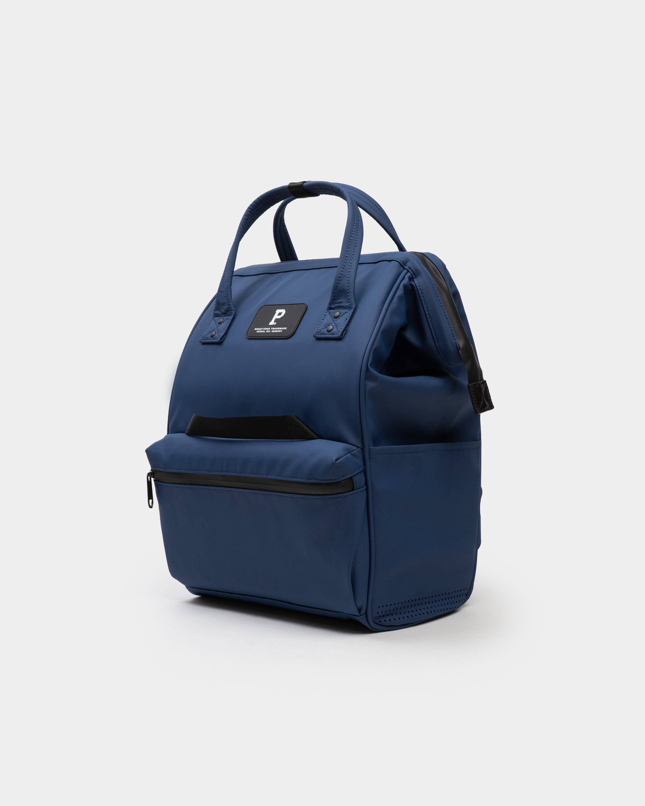 Cascade Standard Backpack – Modern Weather-Proof Travel Daypack