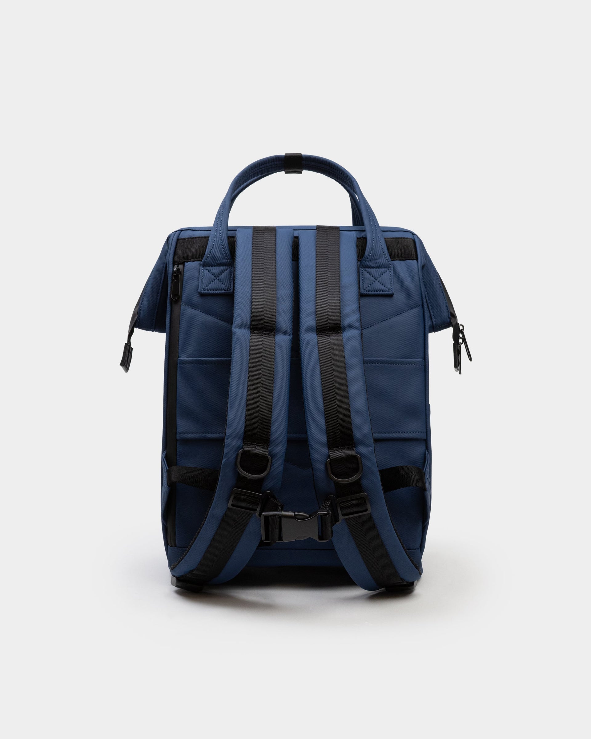 Cascade Standard Backpack – Modern Weather-Proof Travel Daypack