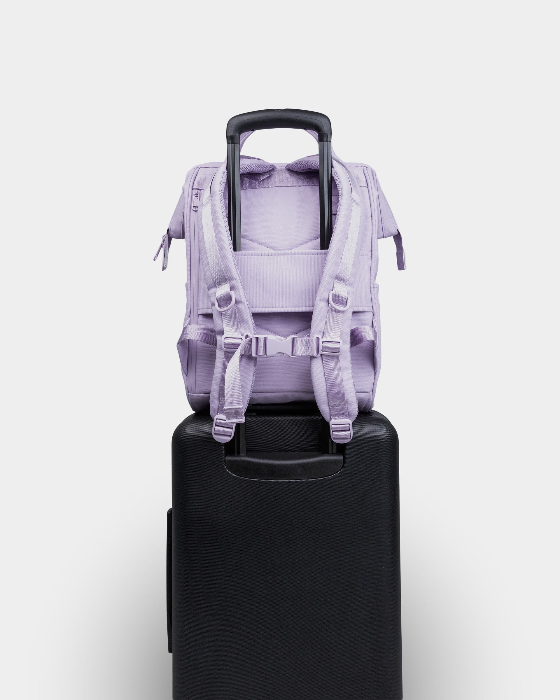 Cascade Standard Backpack – Modern Weather-Proof Travel Daypack