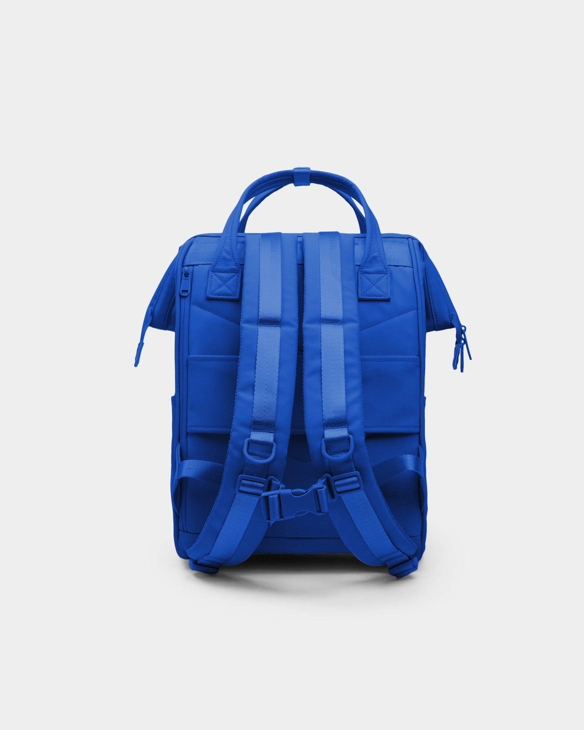 Cascade Standard Backpack – Modern Weather-Proof Travel Daypack