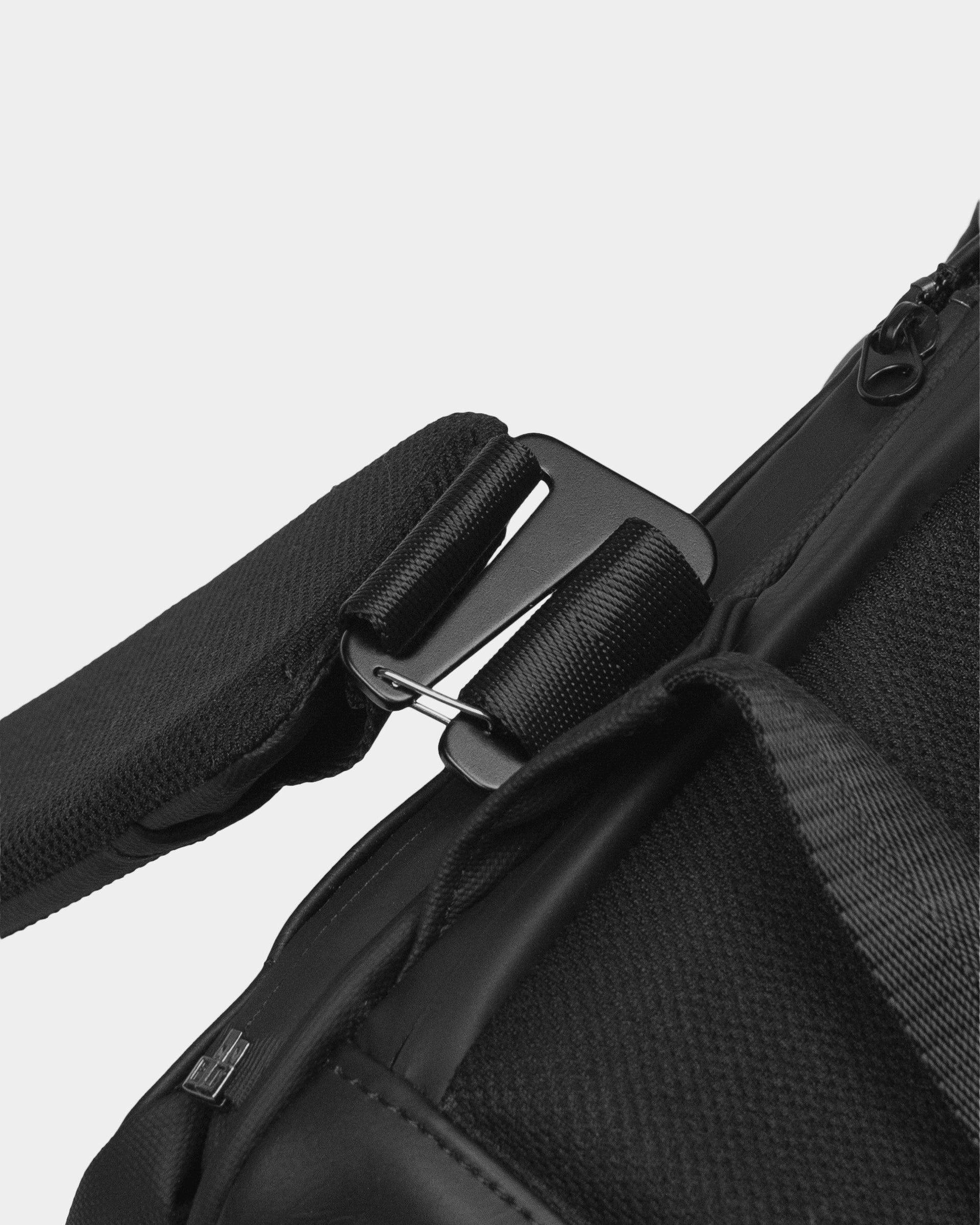 Cascade Getaway Hip-Belt Accessory for Extra Carrying Support - Image 3