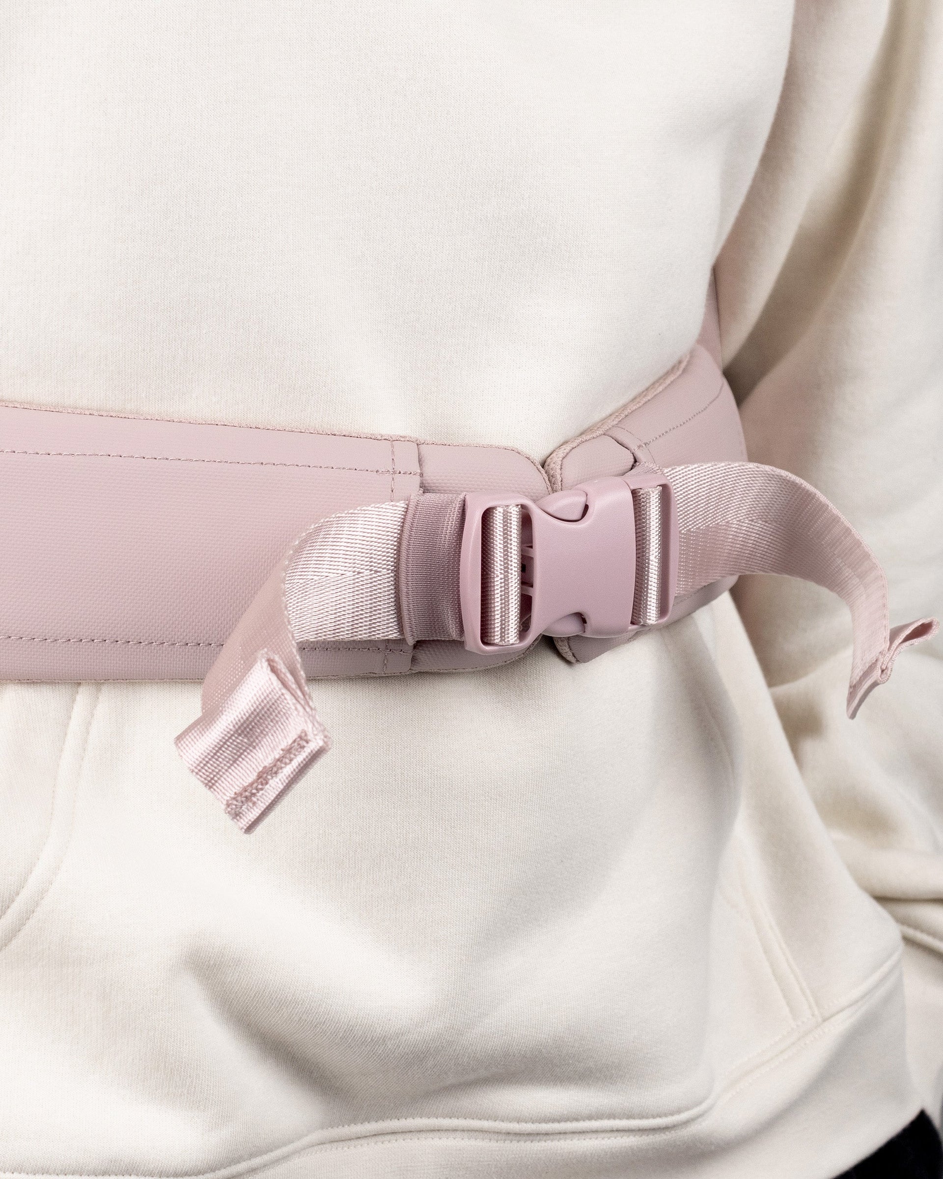 Cascade Getaway Hip-Belt Accessory for Extra Carrying Support - Image 8