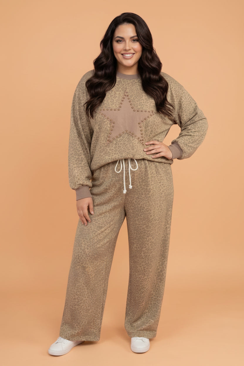Plus Size Leopard Star Patch Top & Pants Set