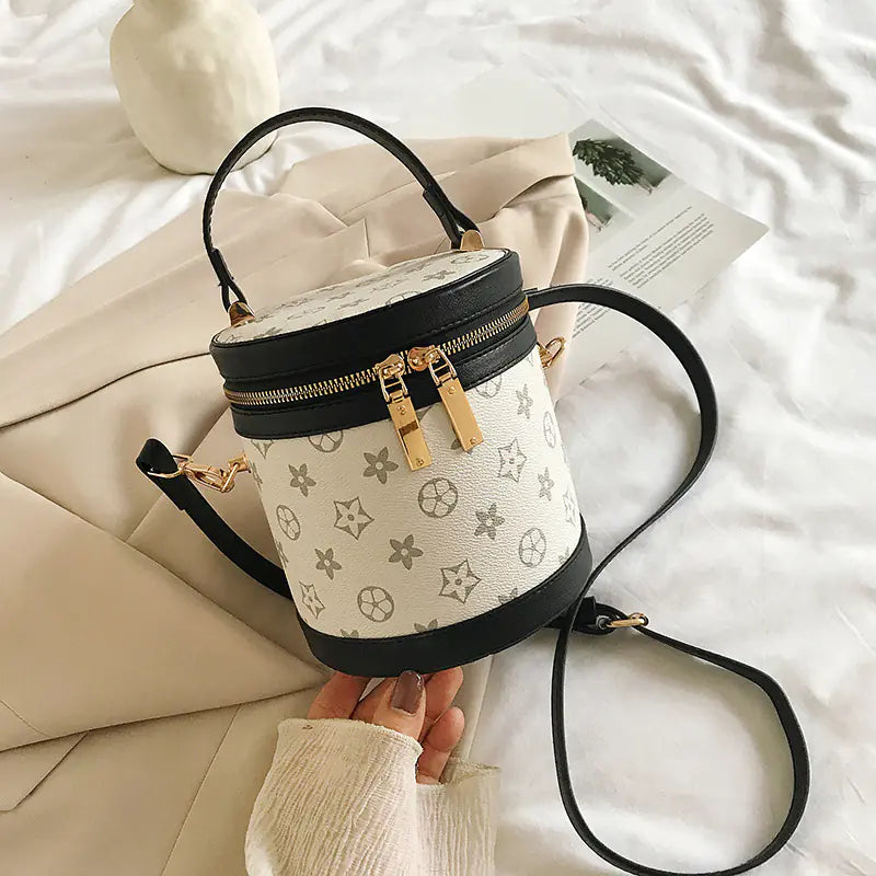 New Korean Style Women's Bucket Bag (Shoulder)