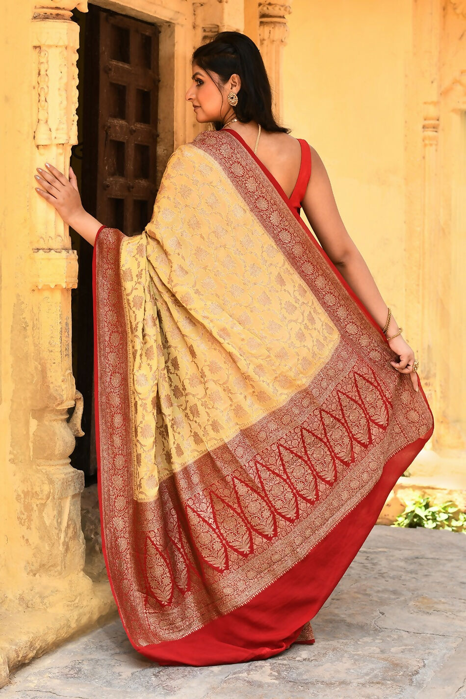 Yellow Crepe Chiffon Pure Handloom Banarasi Silk Saree
