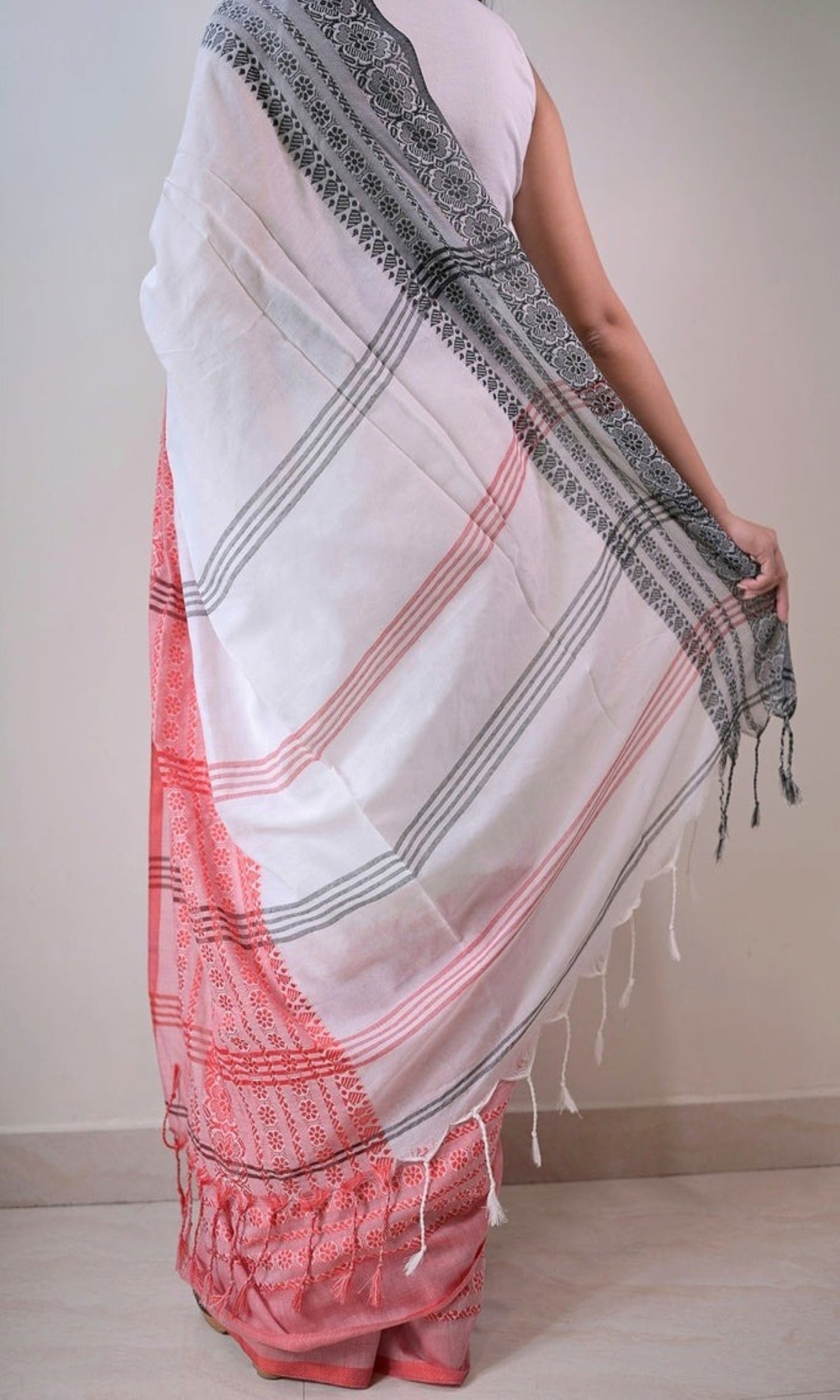 White Handloom Cotton Begampuri Saree for Daily Elegance