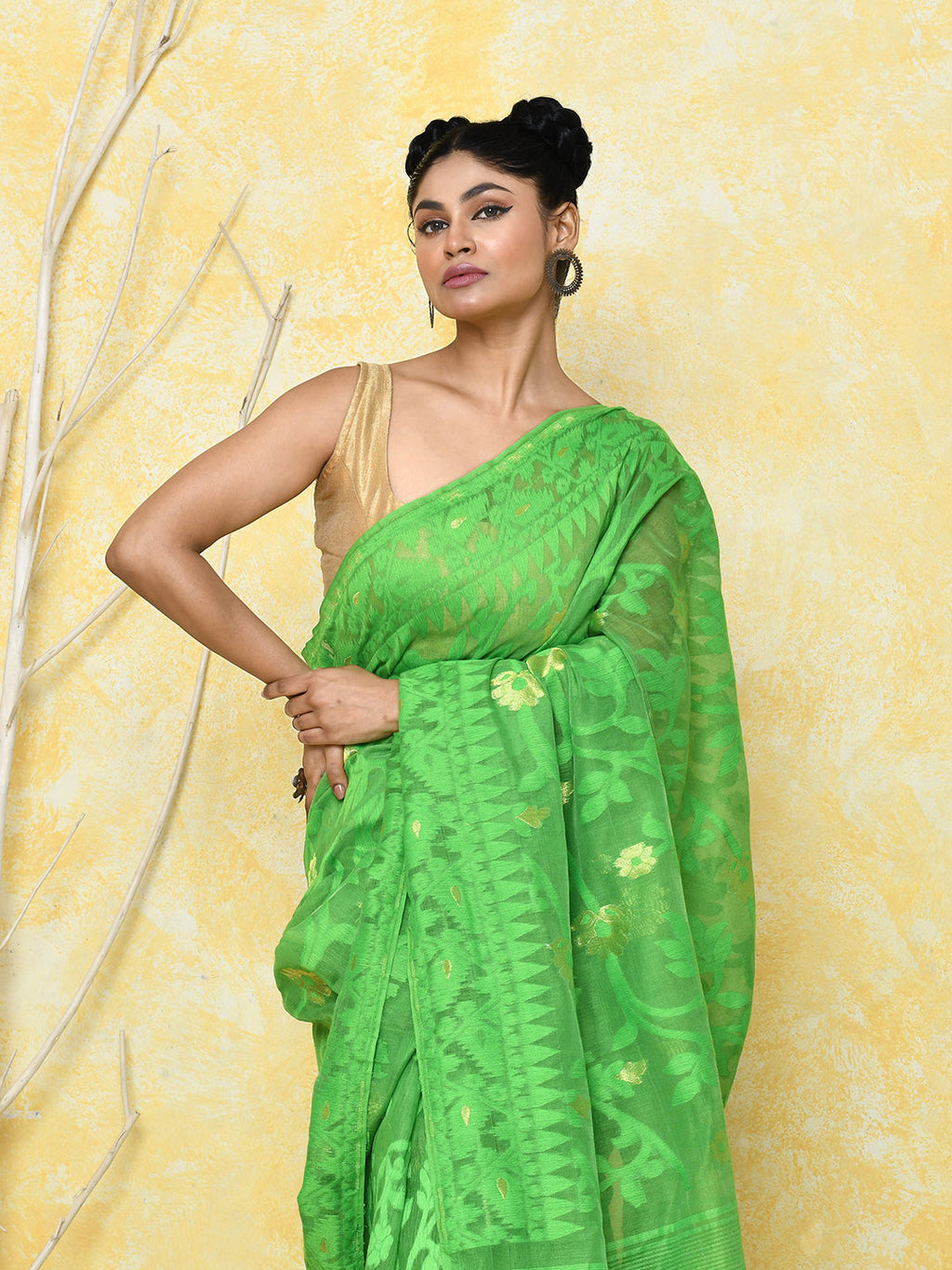 Green Cotton Silk Jamdani Saree with Elegant Weave