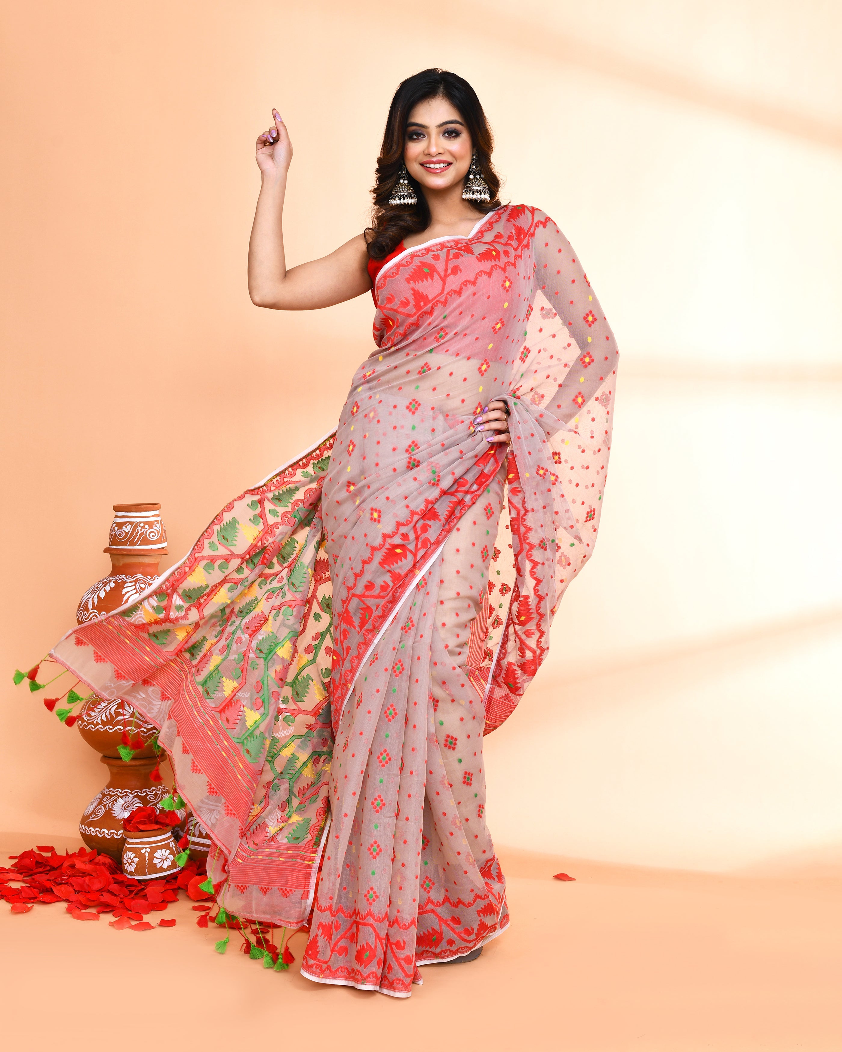 Piyari Fashion Women's Cane Beige Cotton Silk Jamdani Saree