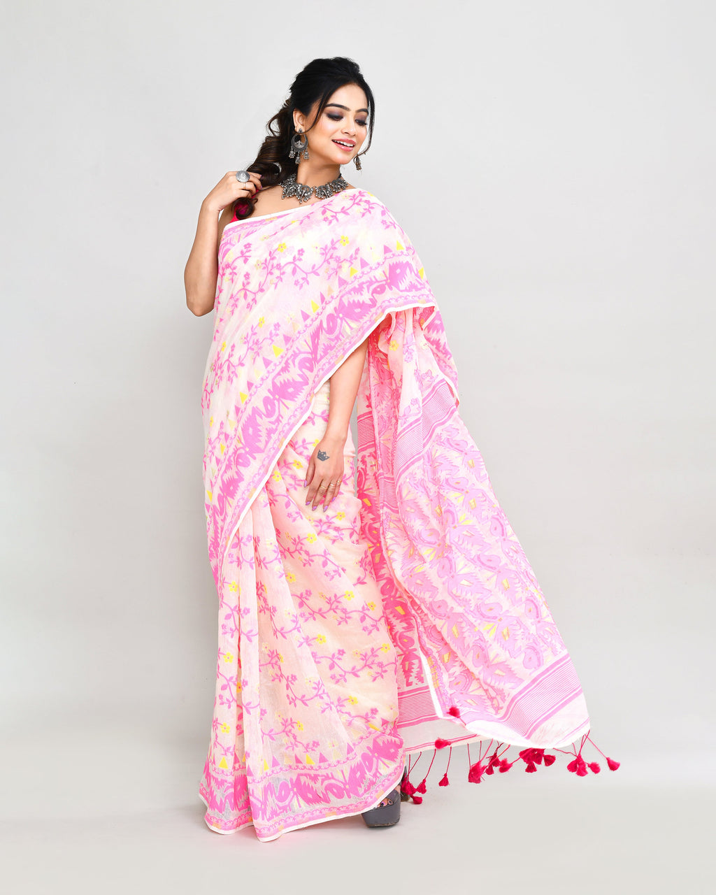 Off White and Pink Cotton Silk Jamdani Saree