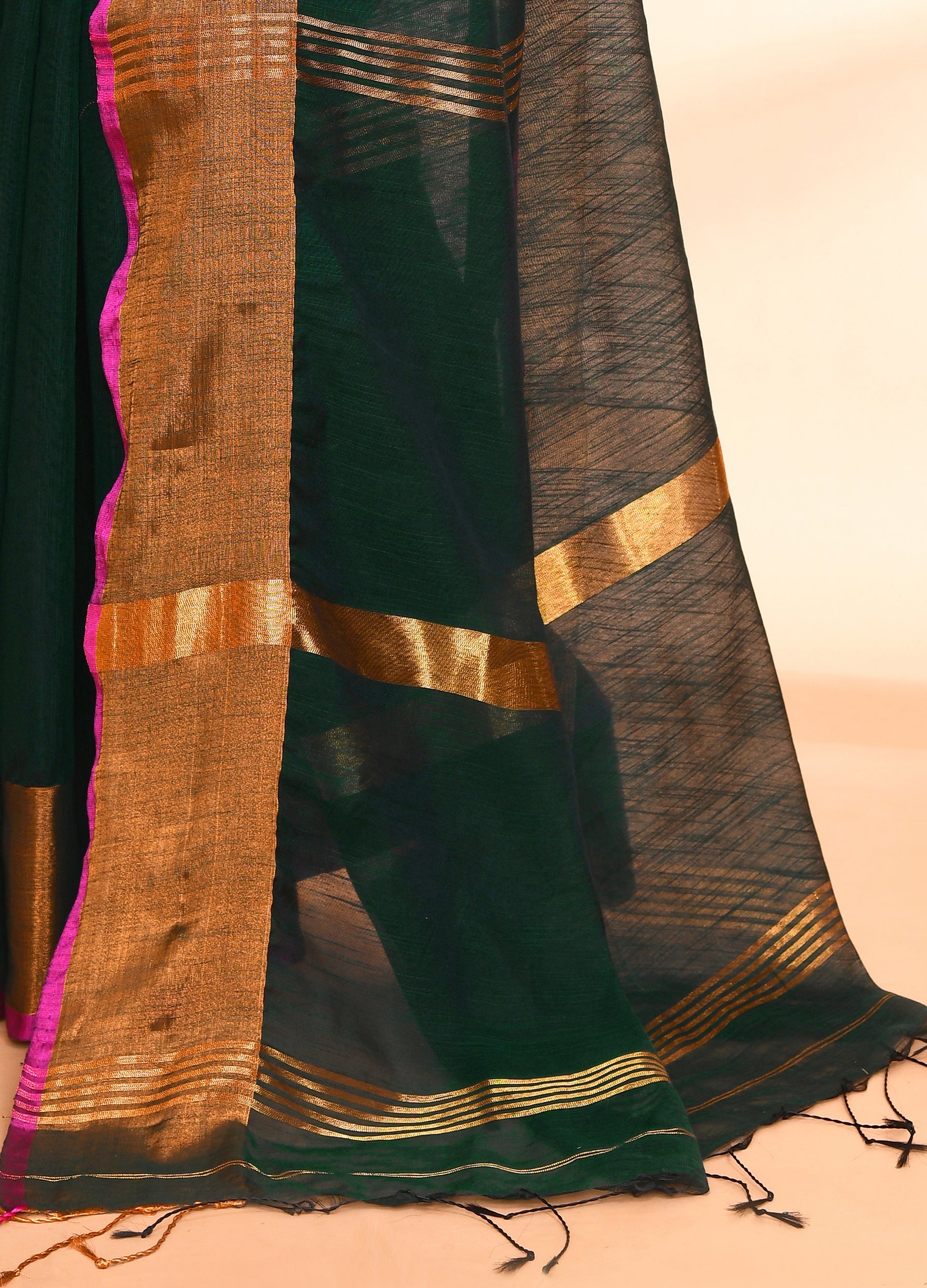 Dark Green Cotton Blend Handloom Saree with Matching Blouse
