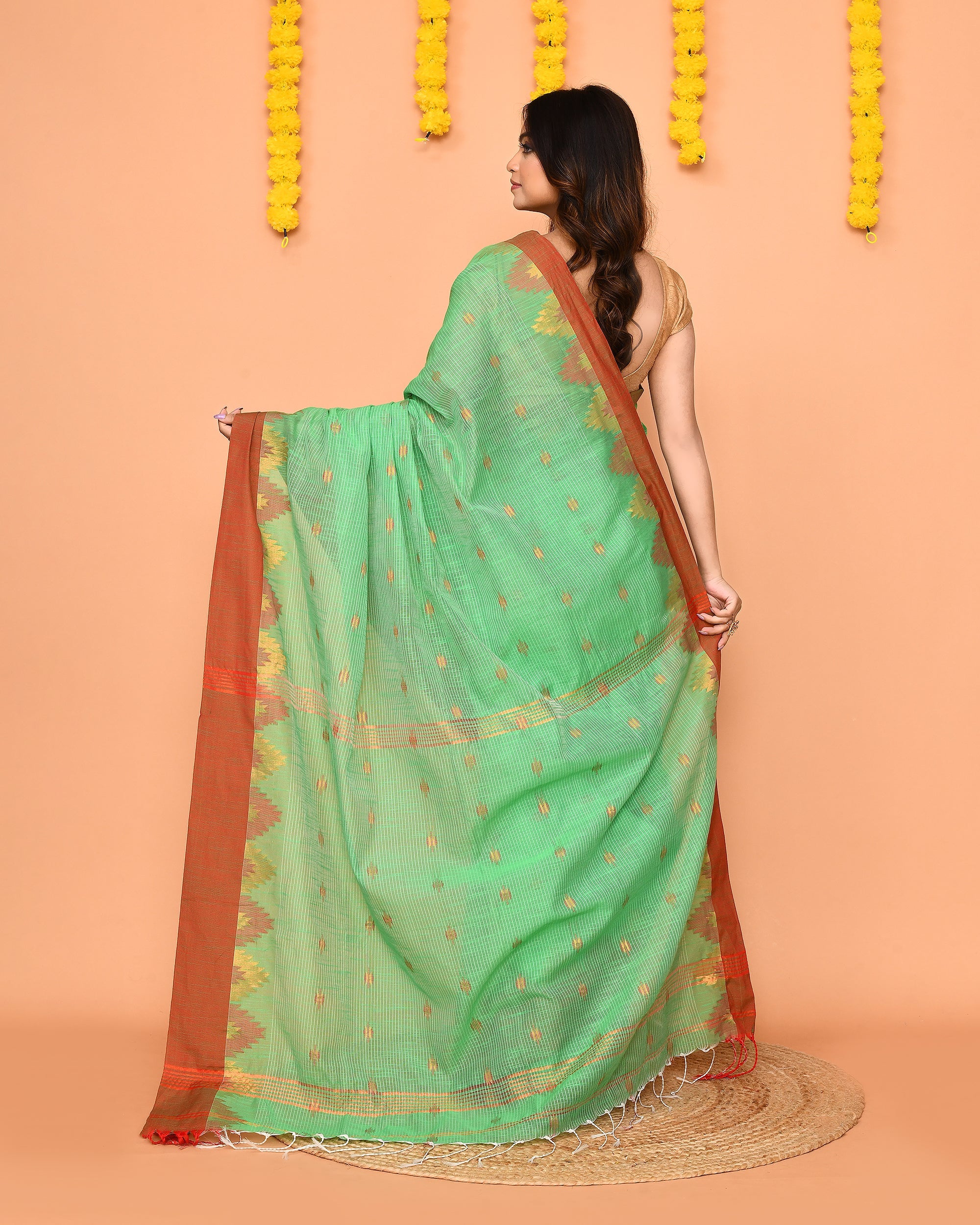 Green Cotton Blend Handloom Saree with Red Temple Border