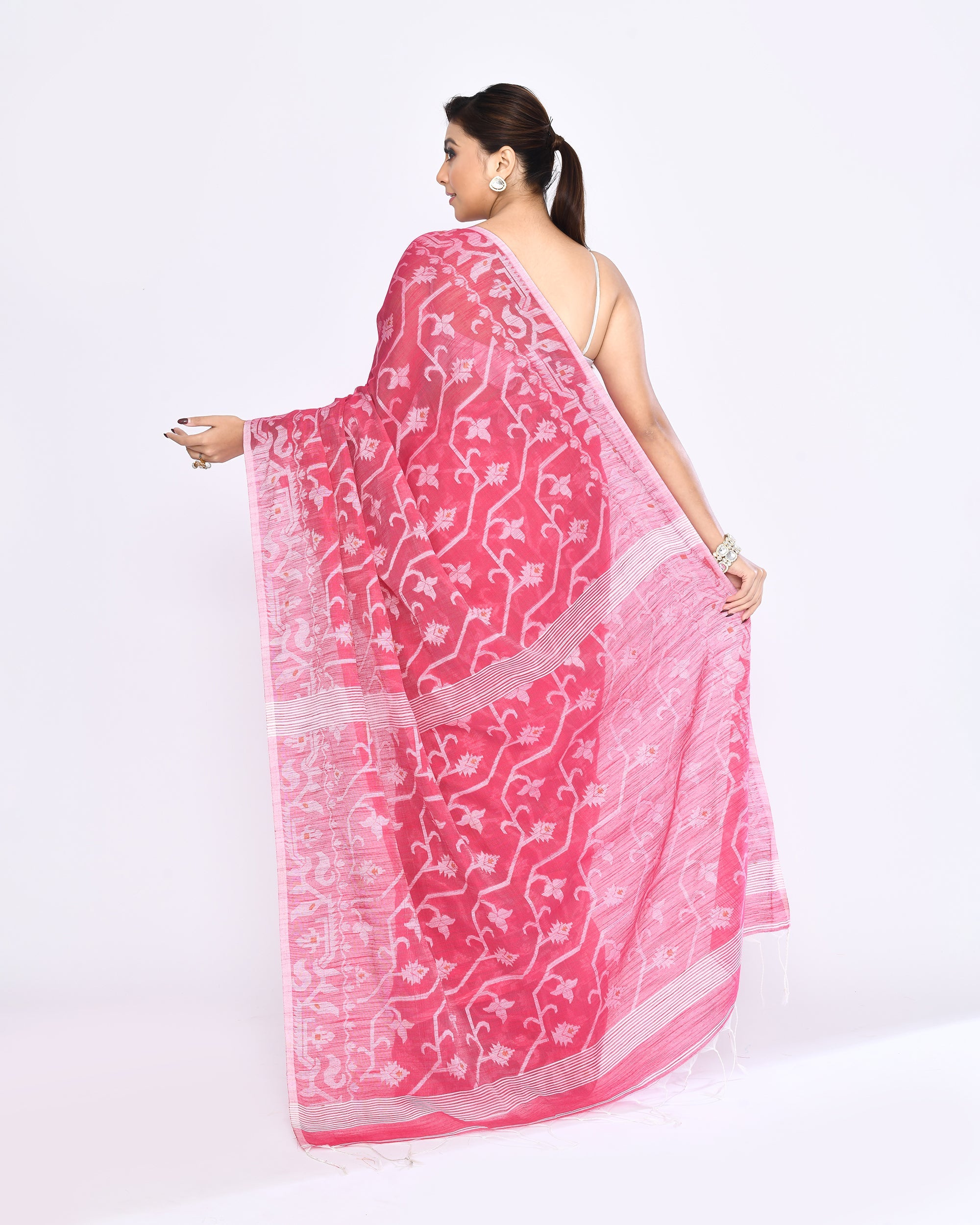 Pink Embellished Cotton Blend Jamdani Saree