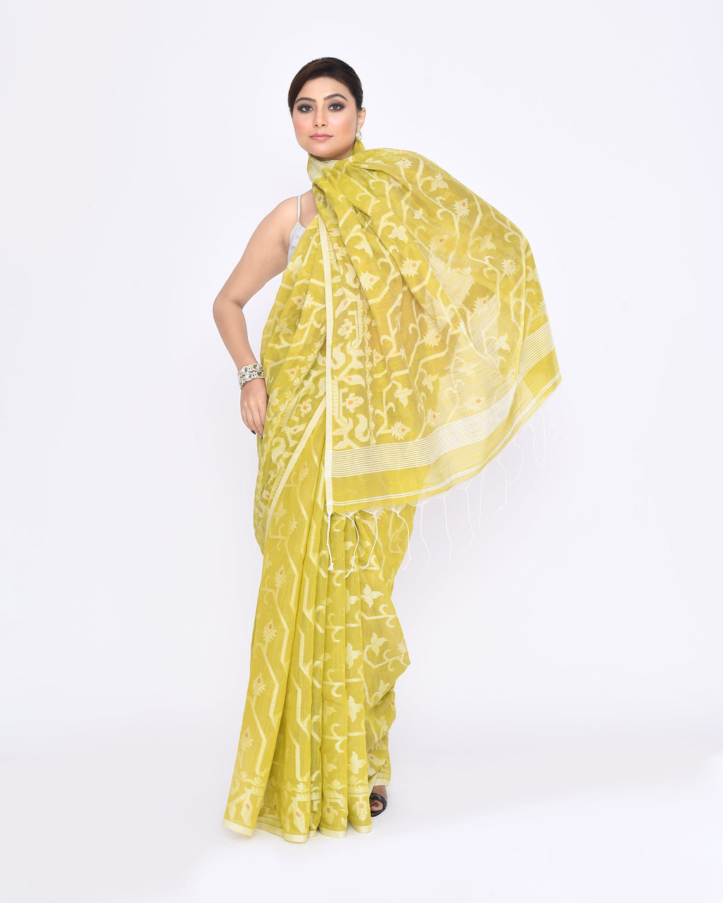 Straw Embellished Cotton Blend Jamdani Saree for Women